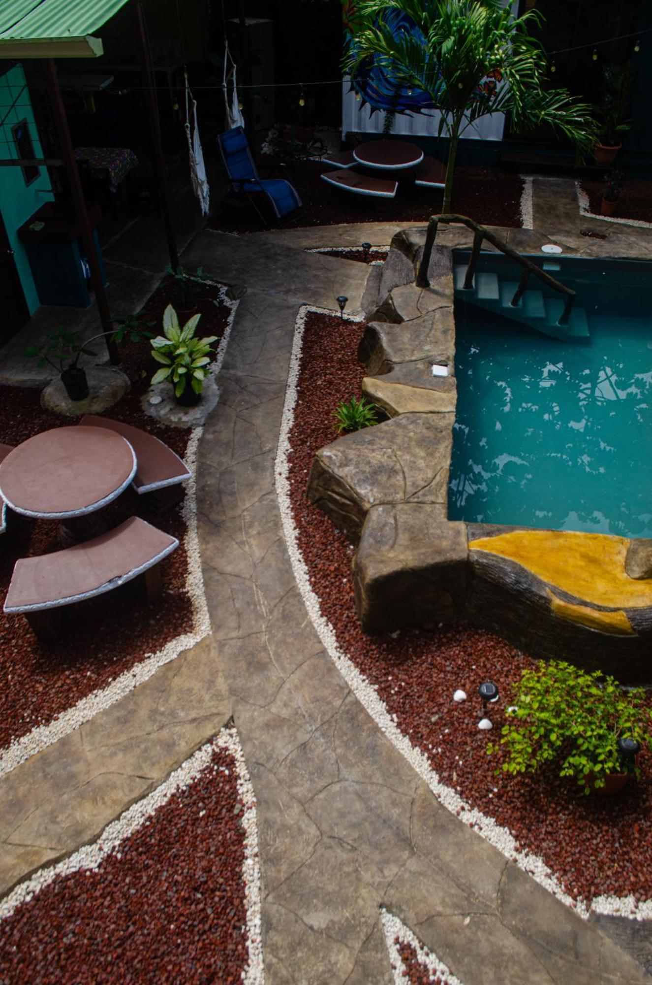 Bed and Breakfast The Jungle Container Quepos Esterno foto